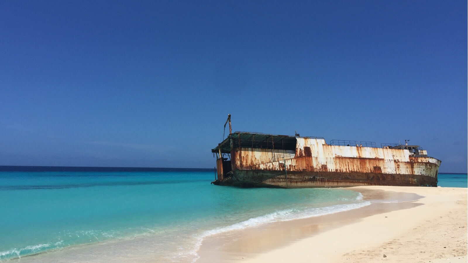 Governors-Beach-Grand-Turk